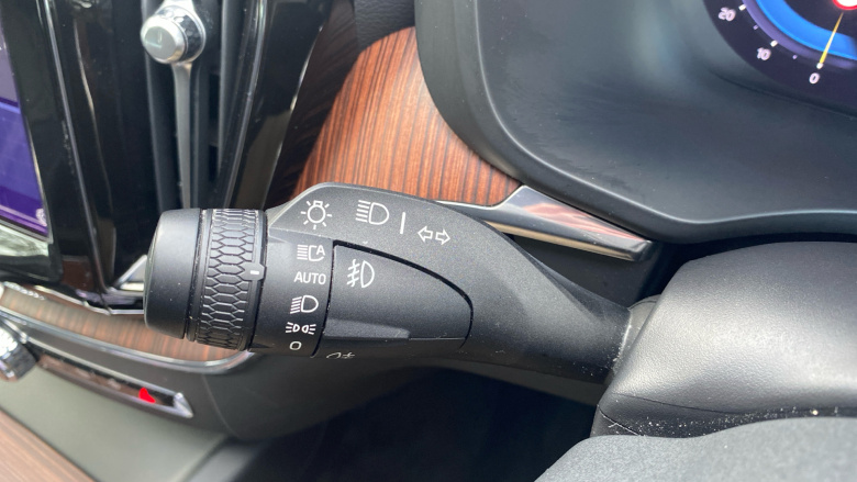 Volvo XC60 2.0 T8 [455] RC PHEV Ultimate Dark 5dr AWD Gtron Estate